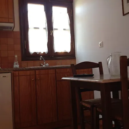 Alexandraki Appartamento Poúlithra